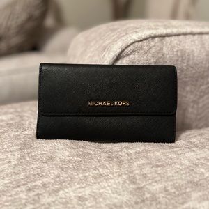 Black Michael Kors trifold wallet
